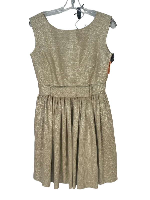 Dress Party Short By Clothes Mentor  Size: S