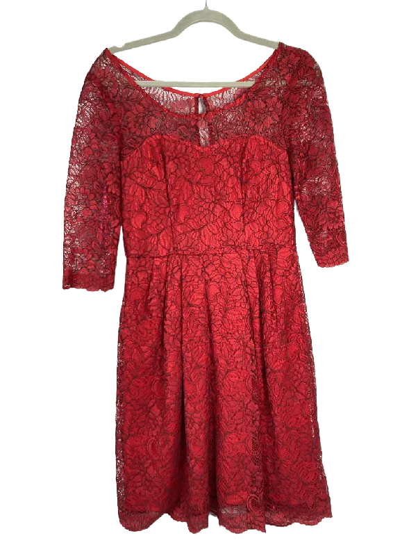 Dress Party Short By Betsey Johnson  Size: Xs