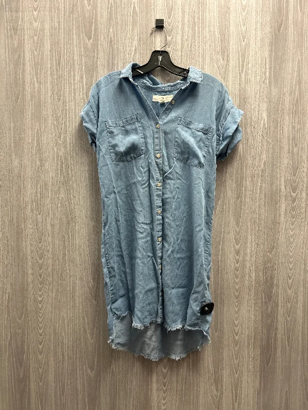 Dress Casual Short By Thread And Supply In Blue, Size: S