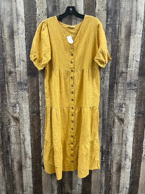 Dress Casual Midi By Cme In Yellow, Size: S