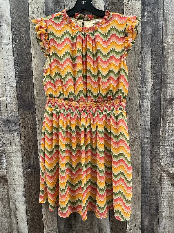 Dress Casual Short By Jodifl In Multi-colored, Size: M