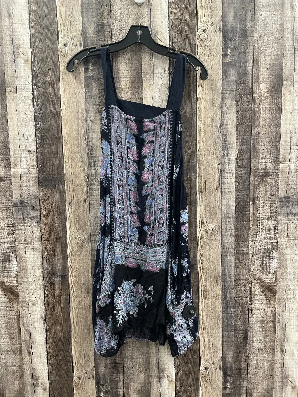 Dress Casual Short By Free People In Navy, Size: L