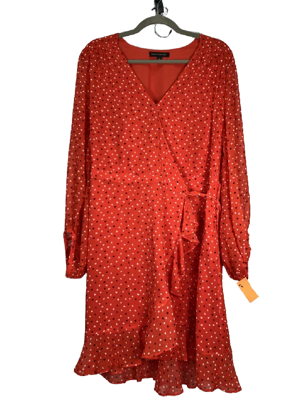 Dress Casual Short By Banana Republic  Size: L