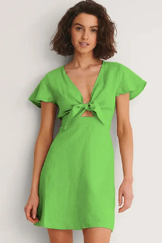 Chic V Neck Bow Tie Front Short Sleeve Beach Vacation Mini Dress - Green Elegant Velvet Mini Dress Chic V Neck Bow Tie Front Short Sleeve Beach Vacation Mini Dress - Green Elegant Velvet Mini Dress