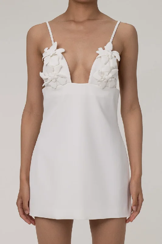 Glamorous Rosette Applique Triangle Bra Sleeveless Crepe Party Mini Dress Modern Satin Mini Dress Glamorous Rosette Applique Triangle Bra Sleeveless Crepe Party Mini Dress Modern Satin Mini Dress