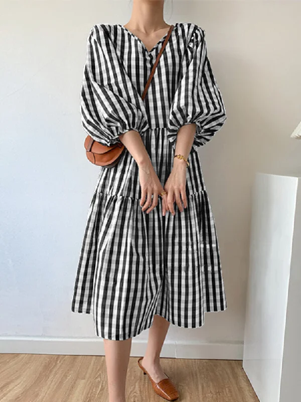 Puff Sleeve Grid Print Stitching V-neck Pleats Casual Women Maxi Dress Comfortable Fitted Maxi Dress Puff Sleeve Grid Print Stitching V-neck Pleats Casual Women Maxi Dress Comfortable Fitted Maxi Dress