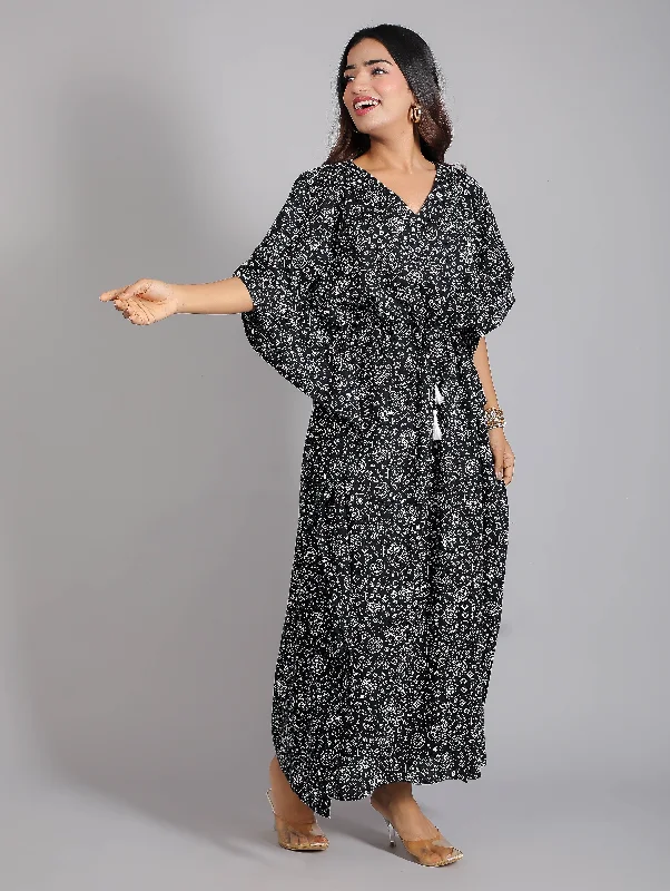 White & Black Abstract Print Cotton Kaftan Maxi Dress Casual Maxi Dress with Pockets White & Black Abstract Print Cotton Kaftan Maxi Dress Casual Maxi Dress with Pockets