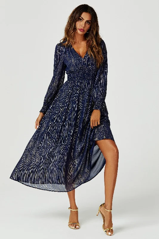 FS Collection Gold Stripe Foil Long Sleeve Maxi Dress In Navy Fashionable Sleeveless Maxi Dress